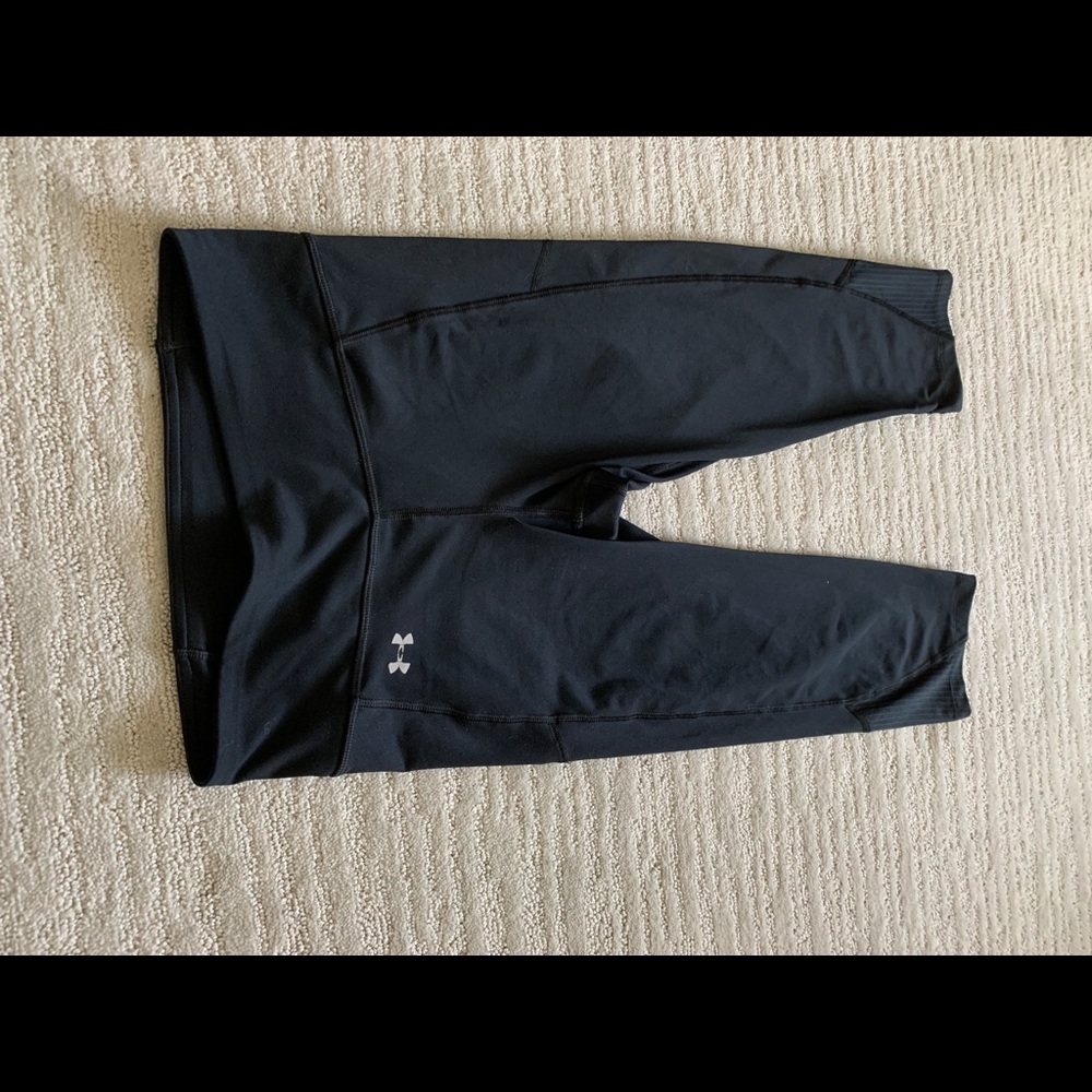 Under armour cropped leggings
